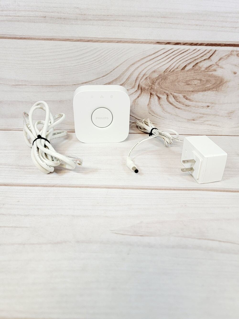Philips HUE 2nd Gen. Bridge 2.1 Hub 3241312018A W/ Power Cord